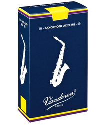 Vandoren Traditional plátek pro alt saxofon tvrdost 4