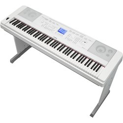 Yamaha DGX-660 WH digitální portable piano