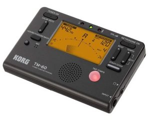 Korg TM-60 BK ladička a metronomem, barva černá