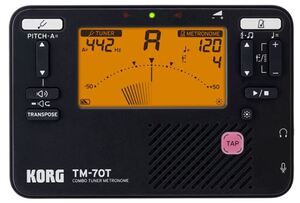 KORG TM-70C BK digitální ladička/metronom + kontaktní mikrofon CM-400, barva černá