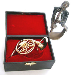 Clarina Music Miniatur waldhorn gold + koffer